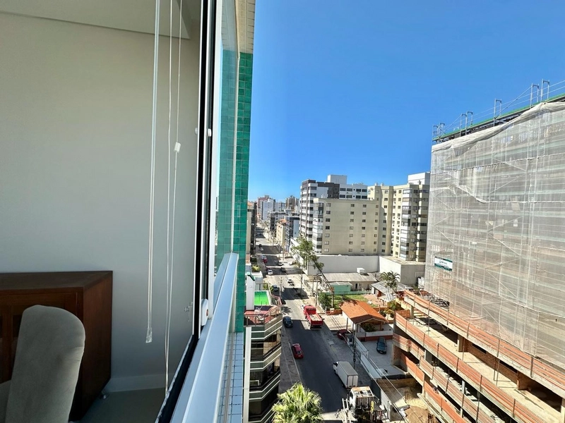 Belíssimo apartamento no Centro da cidade: 2ª foto da galeria de imagens do imóvel