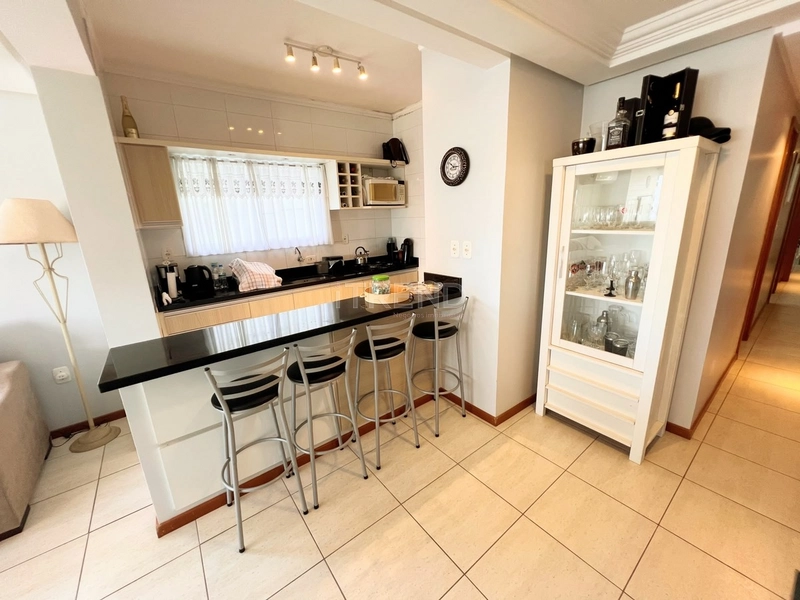 LINDO APARTAMENTO DE FRENTE 3 DORMITÓRIOS!: 2ª foto da galeria de imagens do imóvel