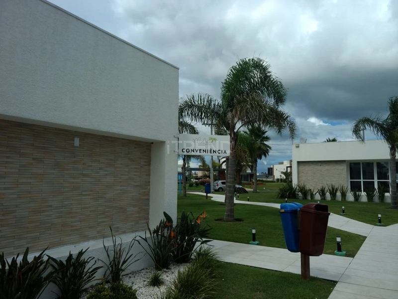 LOTE À VENDA PRÓXIMO AO LAGO E CLUBE: 26ª foto da galeria de imagens do imóvel