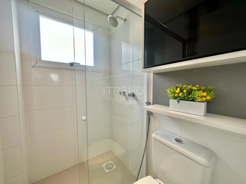Belíssimo apartamento de frente para a praça com pé direto duplo: 20ª foto da galeria de imagens do imóvel