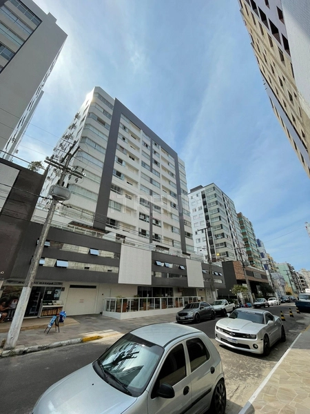 Amplo apartamento!!: 16ª foto da galeria de imagens do imóvel