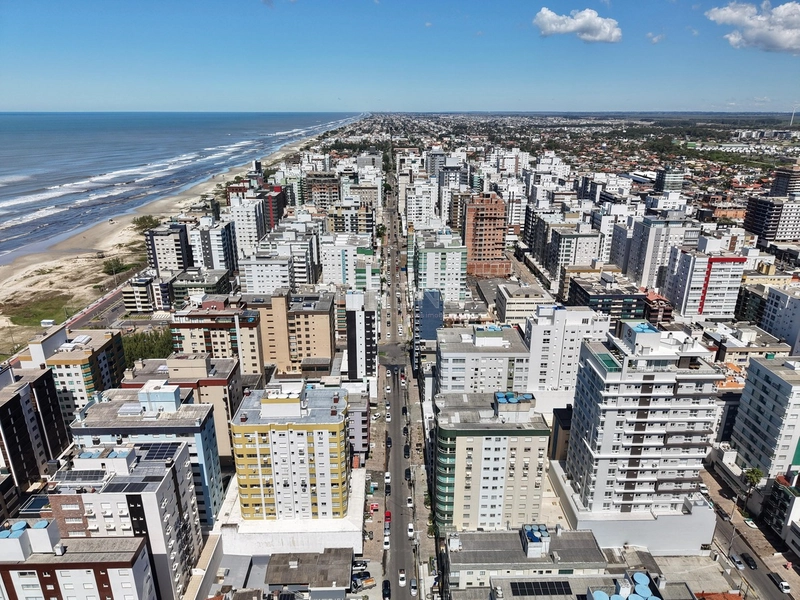 APARTAMENTO NO CORAÇÃO DA CIDADE, JUNTO AO MAR E COM SACADA AMPLA DE F: 26ª foto da galeria de imagens do imóvel