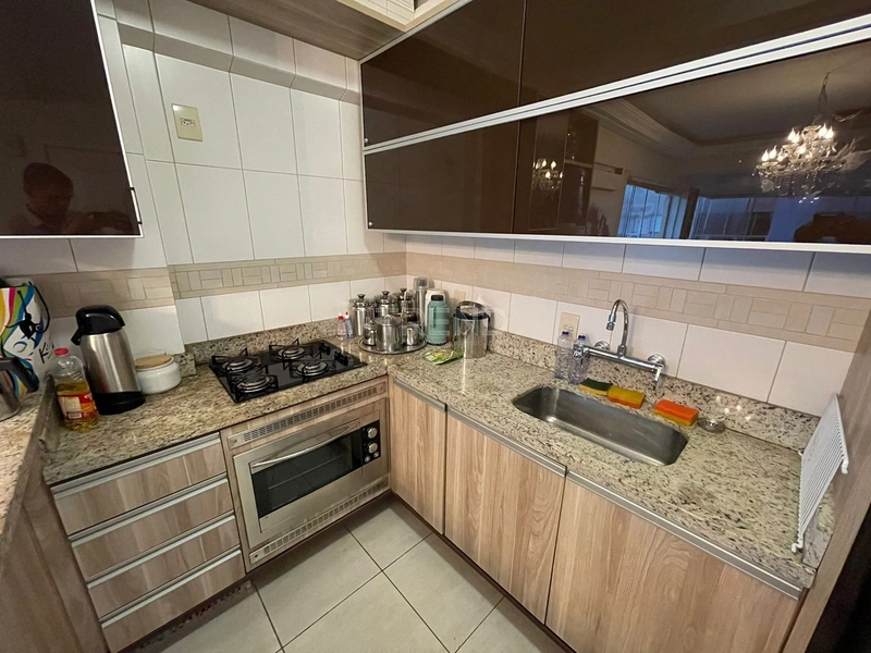 Apartamento no Centro: 2ª foto da galeria de imagens do imóvel