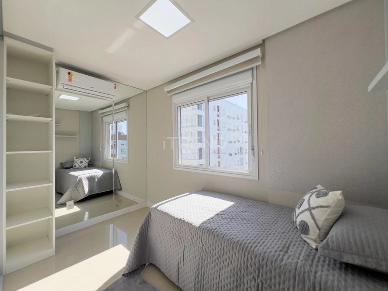 Apartamento mobiliado e decorado na Avenida mais valorizada de Capão!!: 20ª foto da galeria de imagens do imóvel