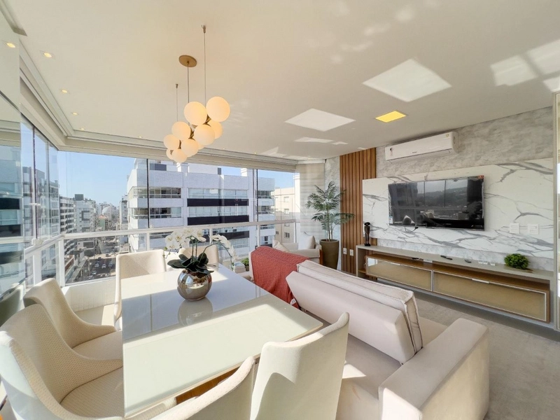 Apartamento mobiliado e decorado na Avenida mais valorizada de Capão!!: 1ª foto da galeria de imagens do imóvel
