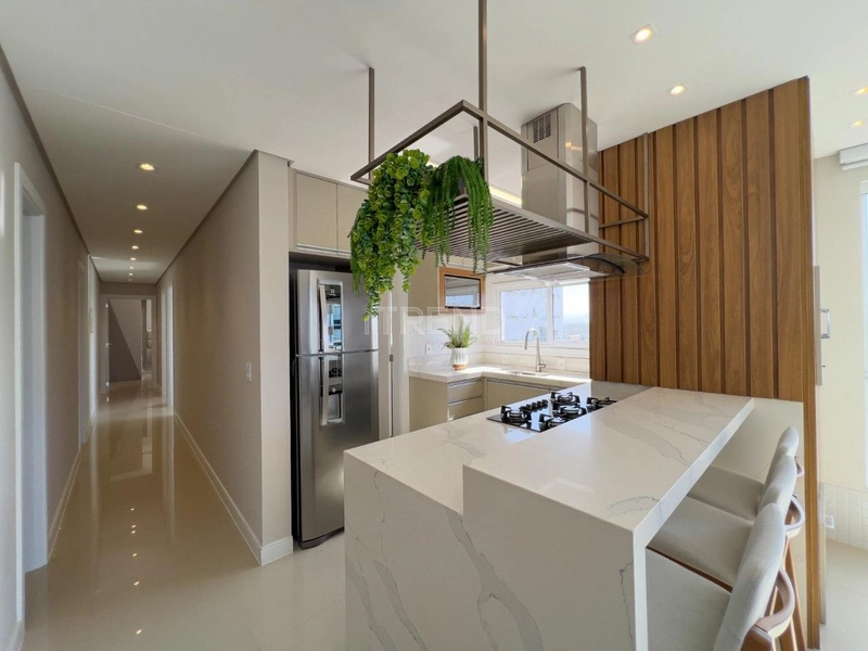 Apartamento mobiliado e decorado na Avenida mais valorizada de Capão!!: 13ª foto da galeria de imagens do imóvel