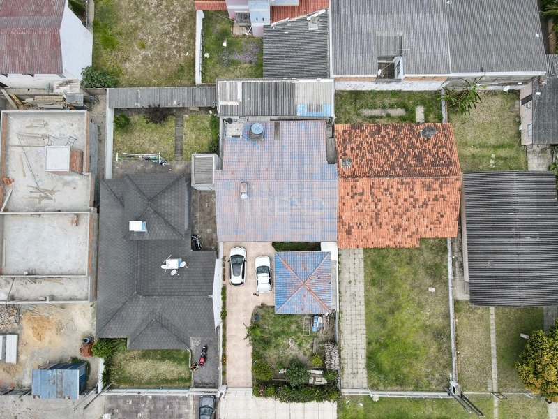 CASA COM 3 DORMITÓRIOS E QUIOSQUE: 10ª foto da galeria de imagens do imóvel
