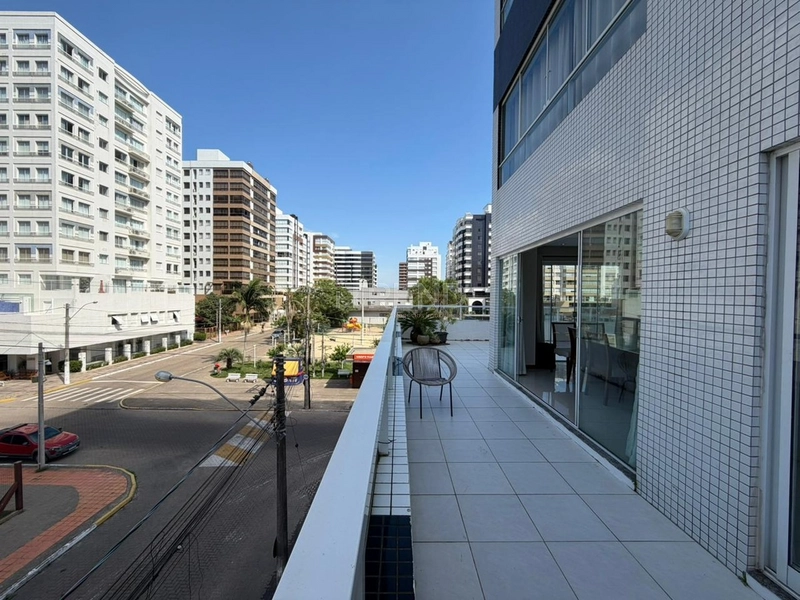 APARTAMENTO DE ESQUINA COM TERRAÇO: 21ª foto da galeria de imagens do imóvel