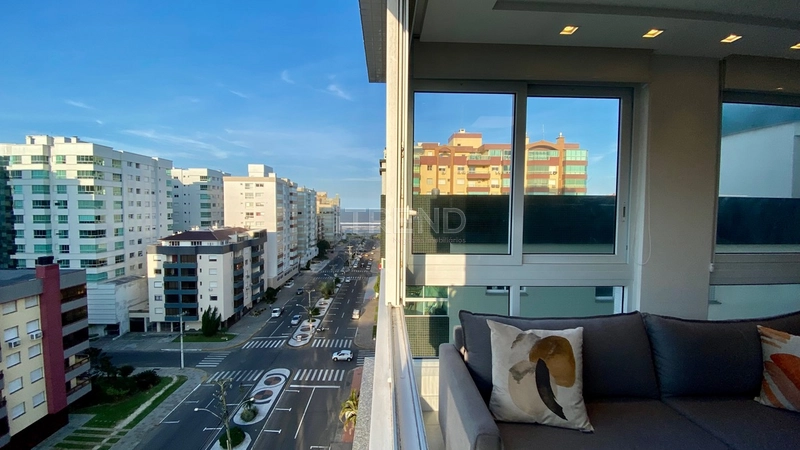 Dois quartos decorado frente avenida c/ vista mar e serra!: 11ª foto da galeria de imagens do imóvel