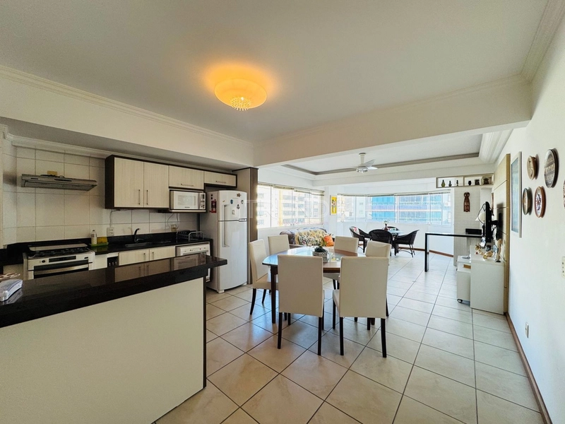 Apartamento com vista para o mar de todos os cômodos: 6ª foto da galeria de imagens do imóvel