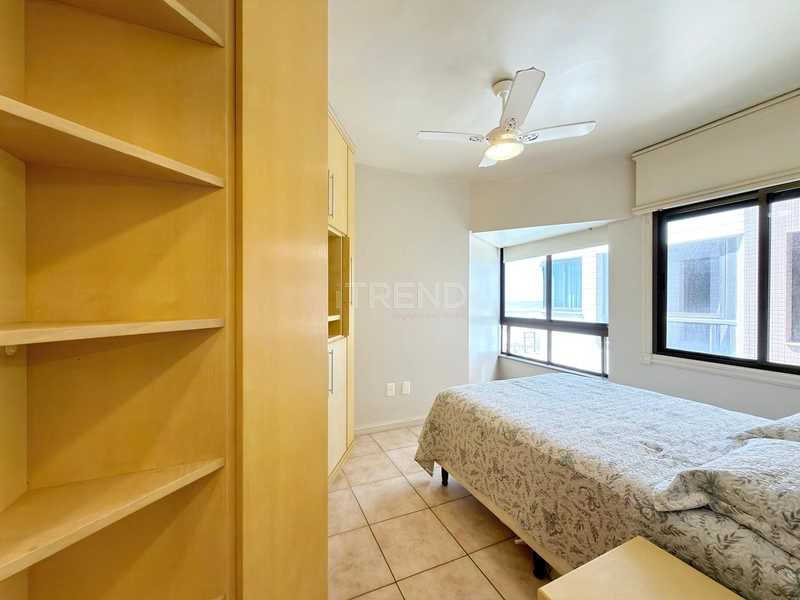 APARTAMENTO À VENDA BEIRA MAR / PRAÇA DO FAROL: 7ª foto da galeria de imagens do imóvel
