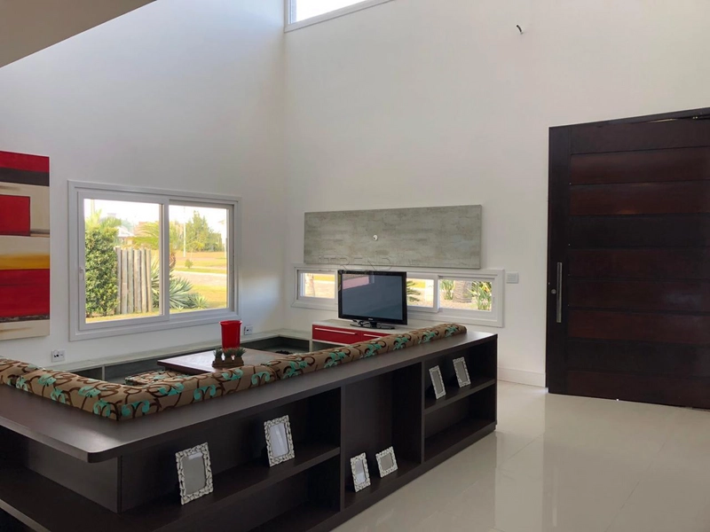 Linda Casa Mobiliada e Decorada em Condomínio a Beira da Lagoa: 8ª foto da galeria de imagens do imóvel