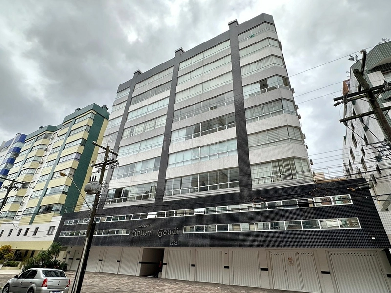 Apartamento de frente com vista liberada ao lado de uma praça de lazer: 8ª foto da galeria de imagens do imóvel