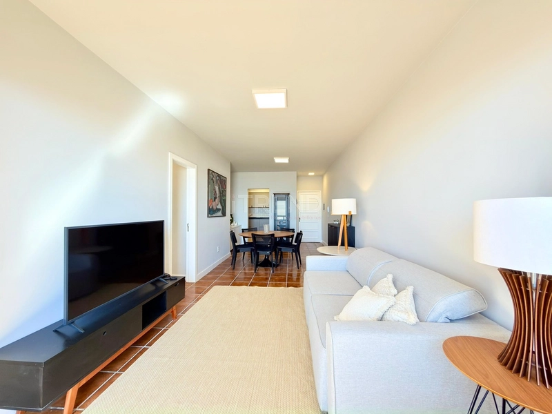 APARTAMENTO À BEIRA MAR DE CAPÃO DA CANOA: 1ª foto da galeria de imagens do imóvel