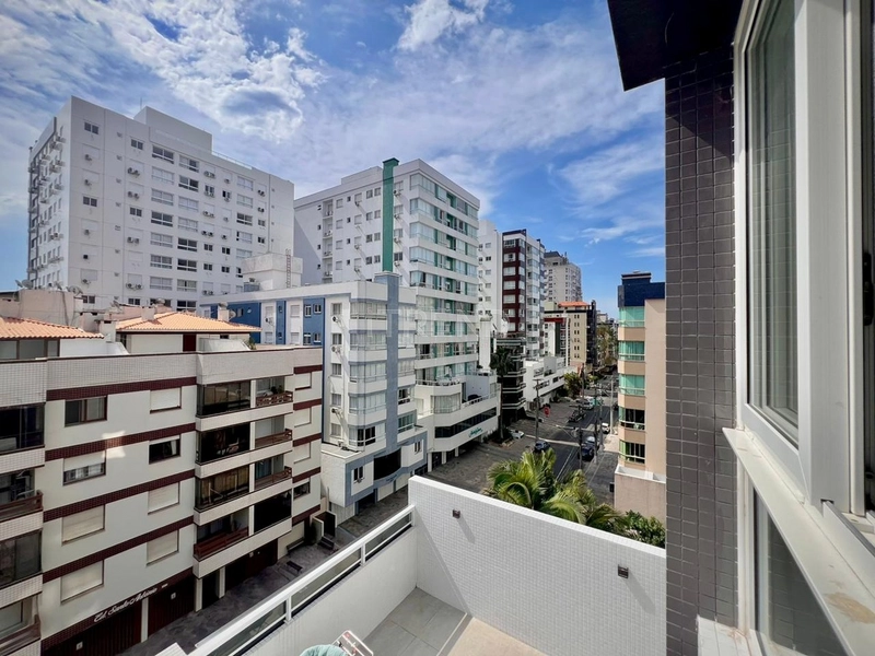 SACADA DE FRENTE E  INFRA: 10ª foto da galeria de imagens do imóvel