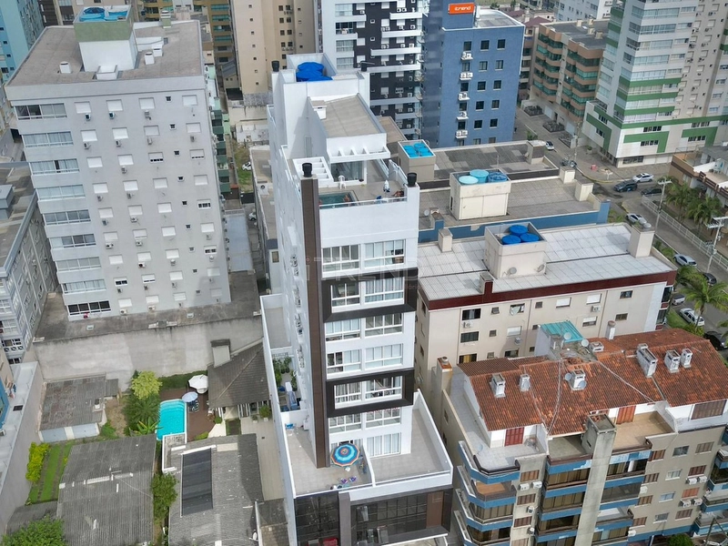 SACADA DE FRENTE E  INFRA: 1ª foto da galeria de imagens do imóvel