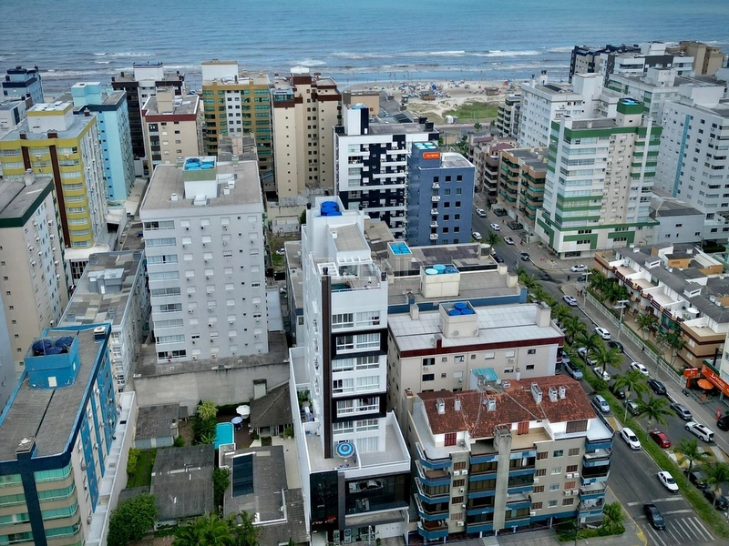 SACADA DE FRENTE E  INFRA: 12ª foto da galeria de imagens do imóvel