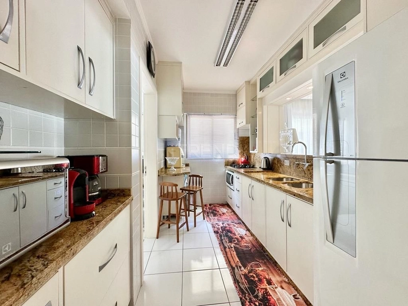 Amplo apartamento de frente perto do mar.: 16ª foto da galeria de imagens do imóvel