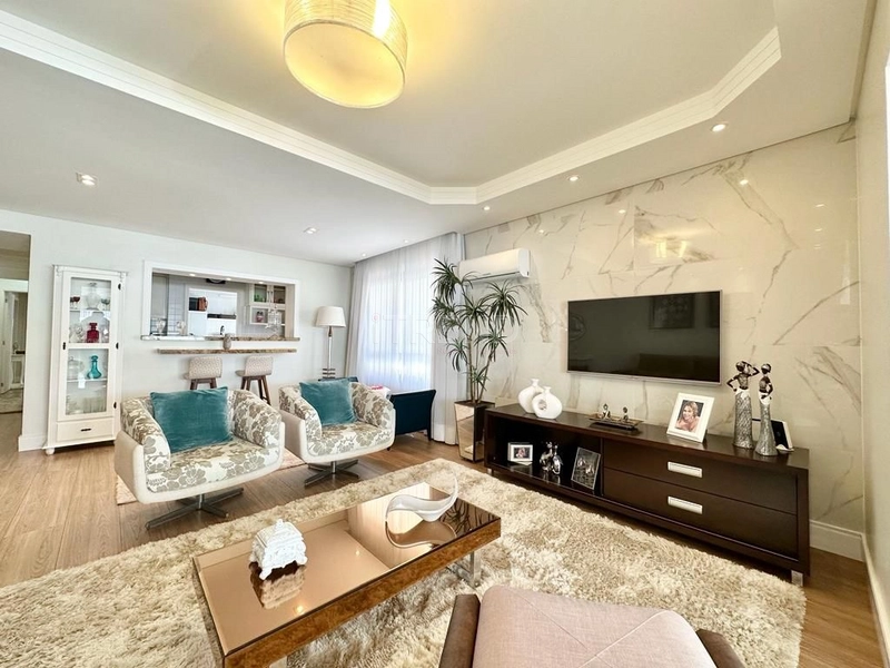 Amplo apartamento de frente perto do mar.: 13ª foto da galeria de imagens do imóvel