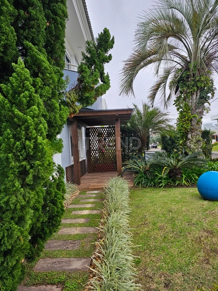Lindo Sobrado no Condado de Capão: 55ª foto da galeria de imagens do imóvel