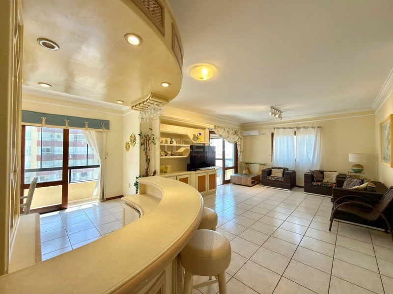 APARTAMENTO À VENDA PÉ NA AREIA, 01QUADRA DO MAR: 1ª foto da galeria de imagens do imóvel