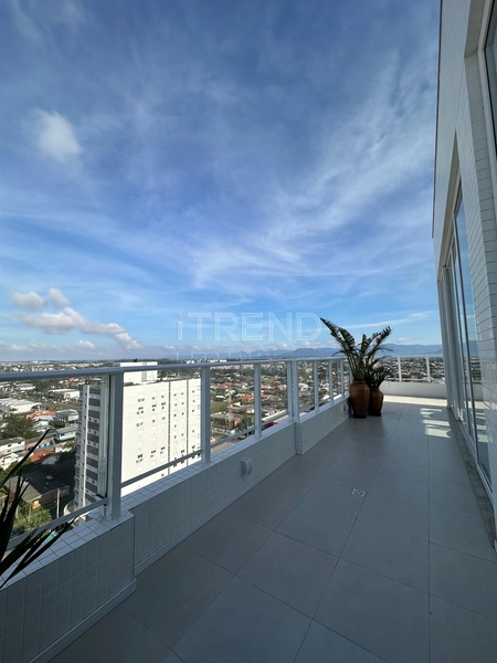 TERRAÇO DE FRENTE: 2ª foto da galeria de imagens do imóvel