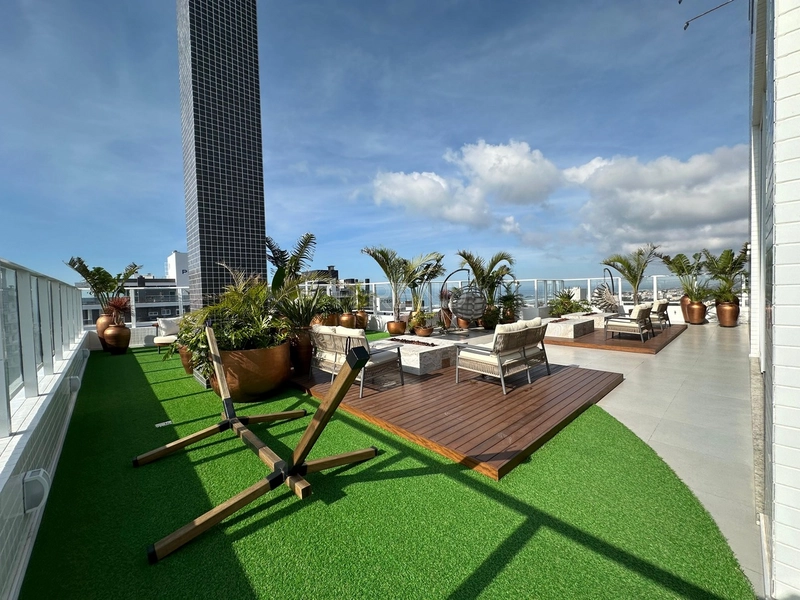 TERRAÇO DE FRENTE: 15ª foto da galeria de imagens do imóvel