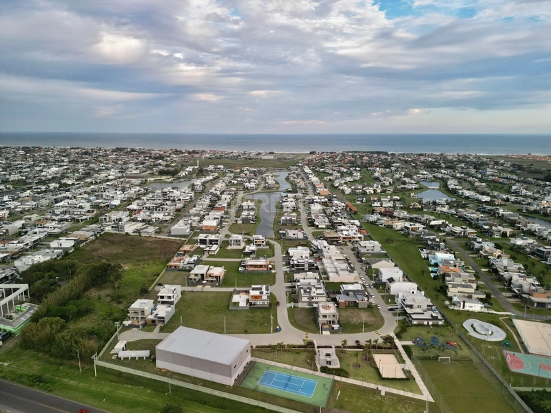 Espetacular casa em condomínio fechado!: 73ª foto da galeria de imagens do imóvel