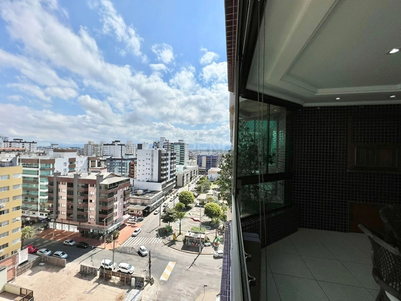 Entre as Praças do Farol e Praça do Mini: 31ª foto da galeria de imagens do imóvel