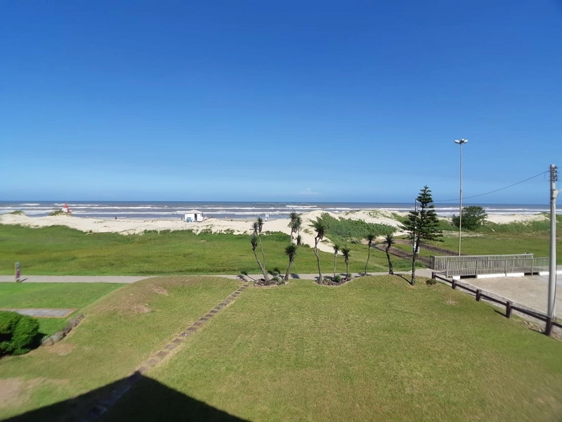 MANSÃO NA BEIRA MAR EM ATLÂNTIDA! NA REGIÃO MAIS VALORIZADA DO LITORAL: 1ª foto da galeria de imagens do imóvel