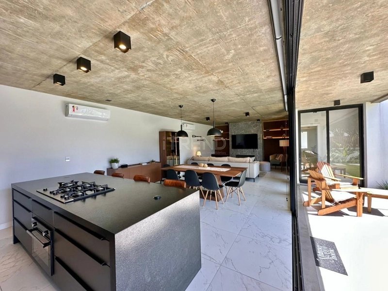 Maravilhosa Casa Térrea no Centro de Xangri-lá: 8ª foto da galeria de imagens do imóvel