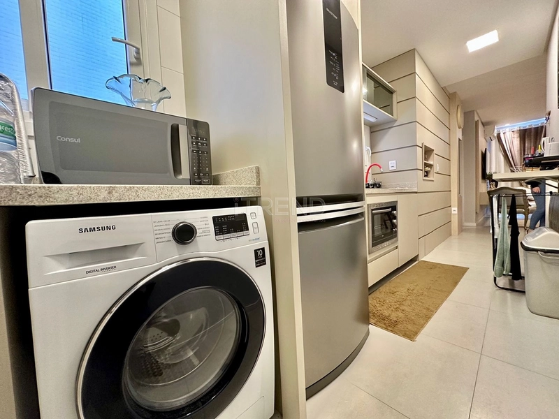 Finamente mobiliado e decorado na Zona Nova: 15ª foto da galeria de imagens do imóvel