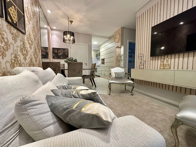 Finamente mobiliado e decorado na Zona Nova: 11ª foto da galeria de imagens do imóvel