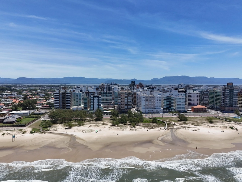 APARTAMENTO À VENDA NA BEIRA MAR DE CAPÃO DA CANOA: 32ª foto da galeria de imagens do imóvel