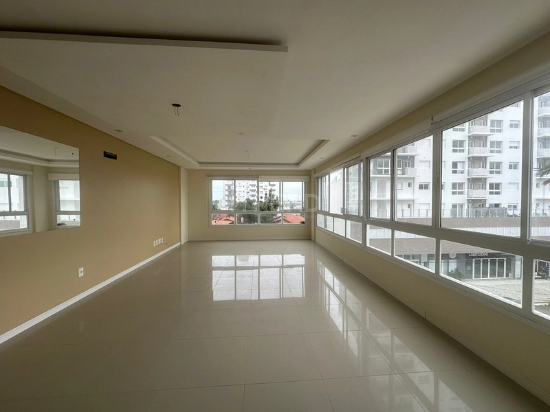 Amplo apartamento no bairro Navegantes.: 3ª foto da galeria de imagens do imóvel