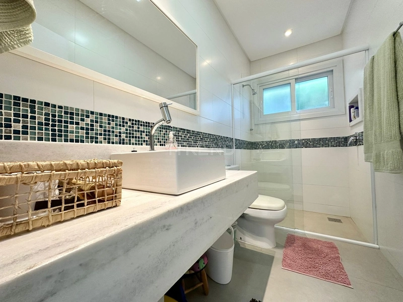 Luxuosa Mansão de Esquina: 6ª foto da galeria de imagens do imóvel