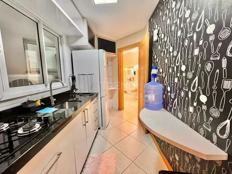 Apartamento mobiliado e decorado com terraço: 12ª foto da galeria de imagens do imóvel