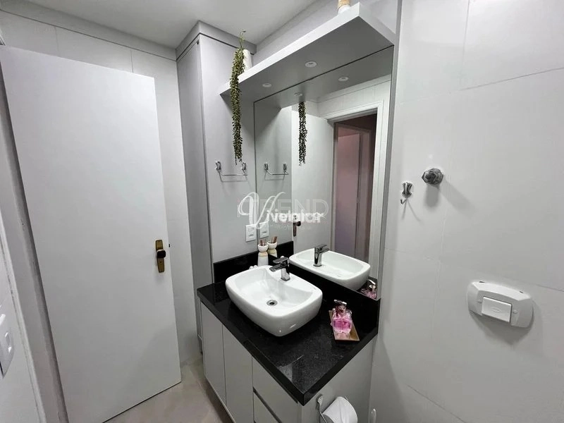 Apartamento Excelente - Todo Reformado em localização e vista privile: 11ª foto da galeria de imagens do imóvel