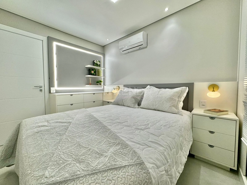 Belíssimo apartamento com sacada de frente: 13ª foto da galeria de imagens do imóvel