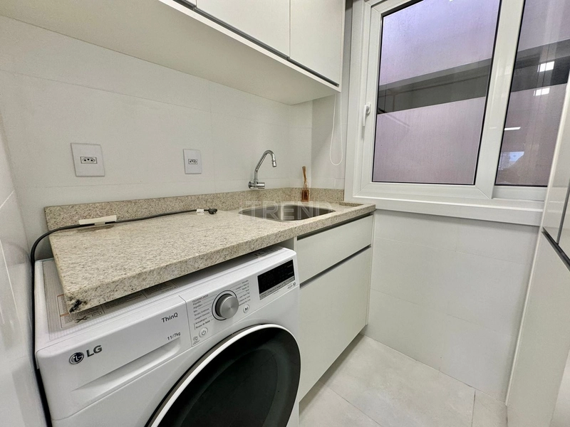 Belíssimo apartamento com sacada de frente: 21ª foto da galeria de imagens do imóvel