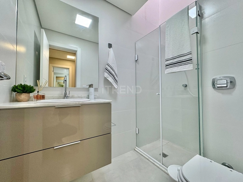 Belíssimo apartamento com sacada de frente: 5ª foto da galeria de imagens do imóvel