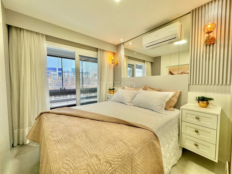 Belíssimo apartamento com sacada de frente: 17ª foto da galeria de imagens do imóvel