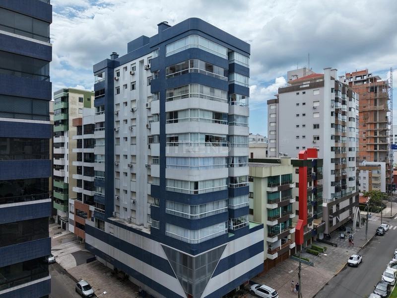 Frente Avenida: 21ª foto da galeria de imagens do imóvel