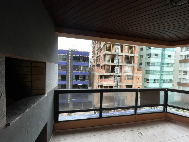 Apartamento amplo: 18ª foto da galeria de imagens do imóvel