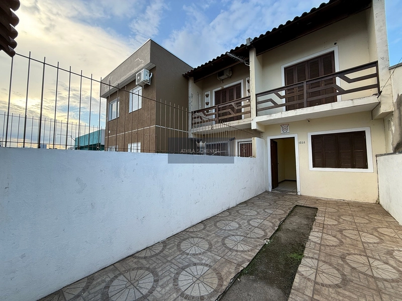 Sobrado 2 dormitórios no Porto Verde em Alvorada, RS.: 1ª foto da galeria de imagens do imóvel