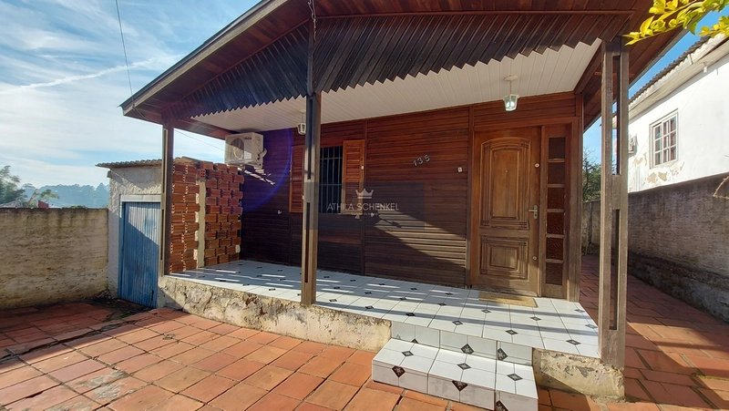 Casa em Viamão em lote 417m²: 2ª foto da galeria de imagens do imóvel