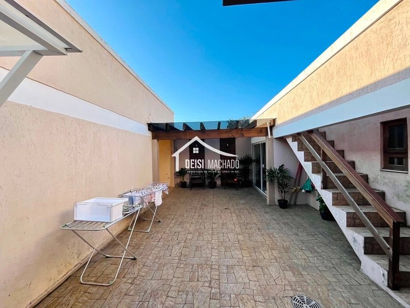 CASA EM CAPÃO NOVO : 28ª foto da galeria de imagens do imóvel