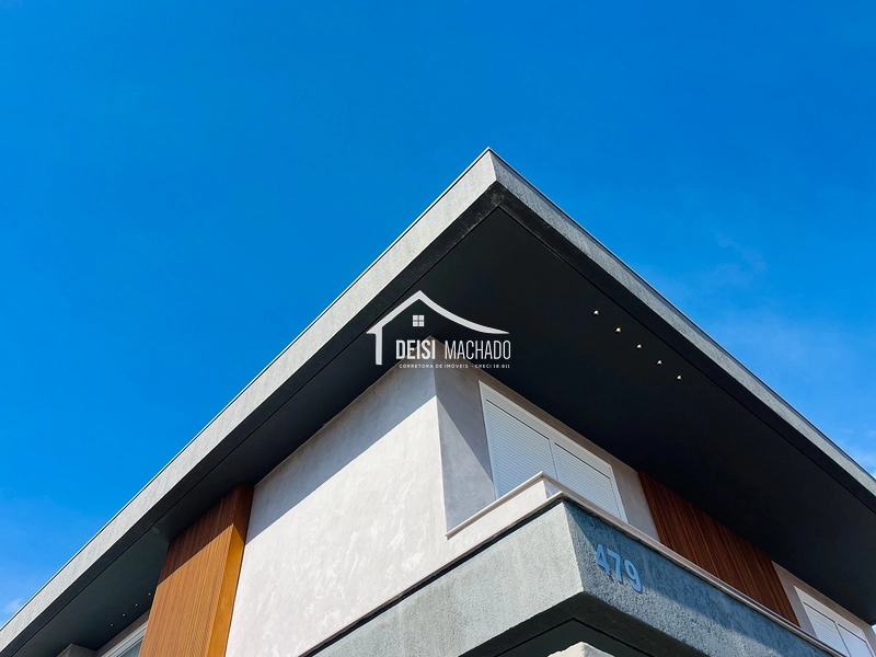  Casa de Alto Padrão à Venda em Capão Novo Village | Próxima à Beira-Mar: 4ª foto da galeria de imagens do imóvel