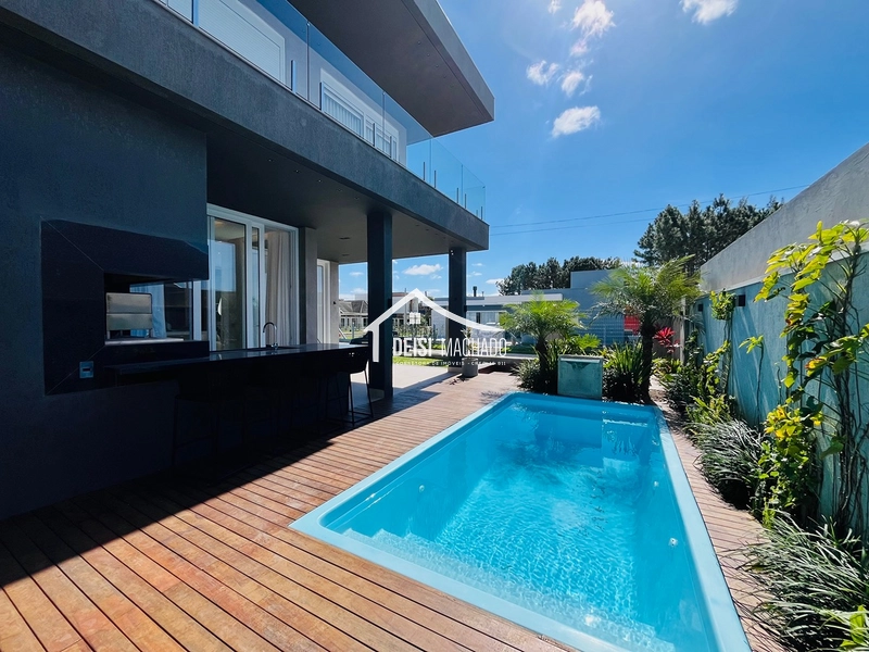  Casa de Alto Padrão à Venda em Capão Novo Village | Próxima à Beira-Mar: 20ª foto da galeria de imagens do imóvel