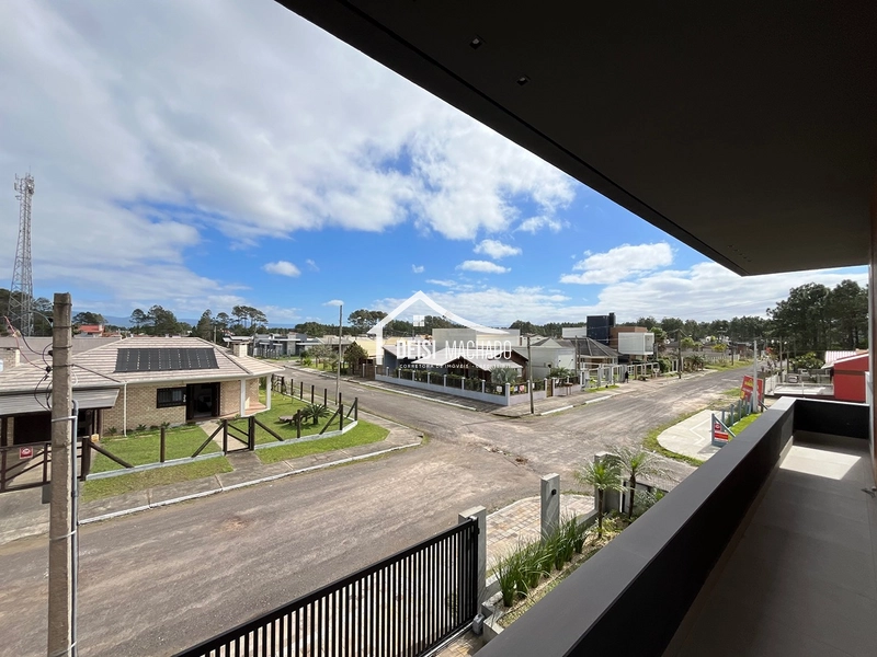  Casa de Alto Padrão à Venda em Capão Novo Village | Próxima à Beira-Mar: 32ª foto da galeria de imagens do imóvel